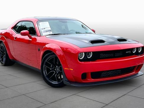 Used 2019 Dodge Challenger SRT Hellcat Redeye RWD image 3