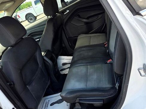 Used 2016 Ford Escape SE image 11