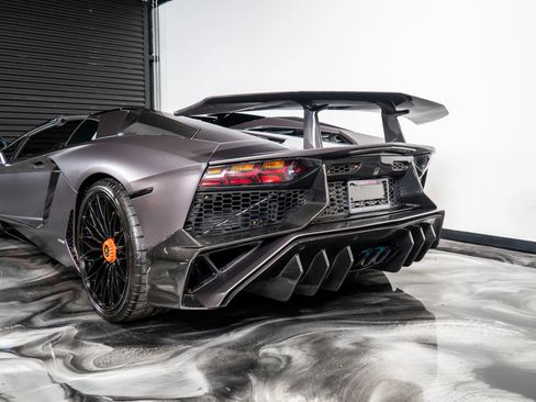 Used 2014 Lamborghini Aventador LP 700-4 image 13