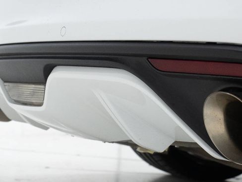 Used 2016 Ford Mustang GT Premium RWD image 13