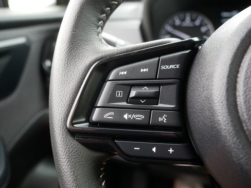 Used 2025 Subaru Forester Premium AWD/4WD image 28
