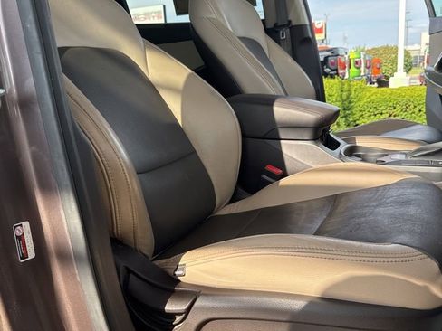 Used 2014 Hyundai Santa Fe GLS image 35