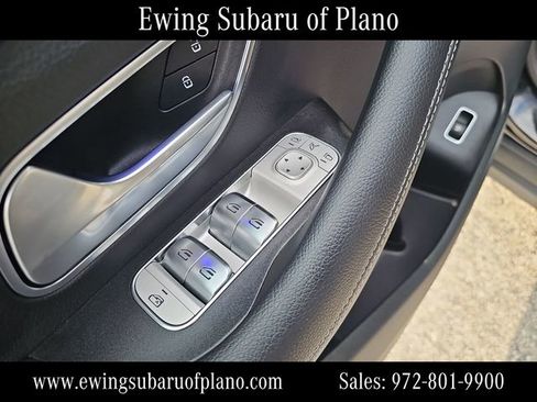 Used 2025 Mercedes-Benz GLE 350 4MATIC image 11