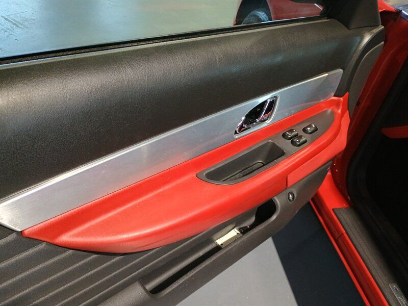 Used 2002 Ford Thunderbird RWD image 13
