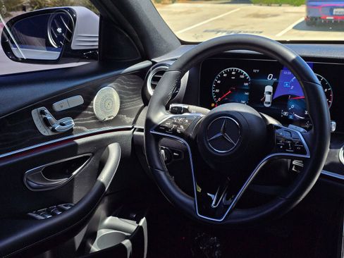 Used 2022 Mercedes-Benz E 350 RWD Sedan image 27