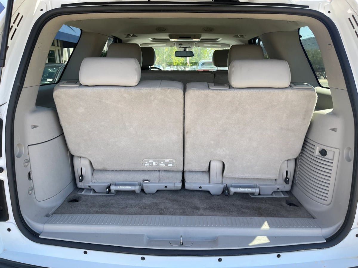 Used 2014 Chevrolet Tahoe LT RWD image 10