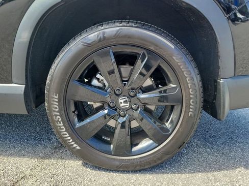 Certified 2025 Honda Pilot Black Edition image 7