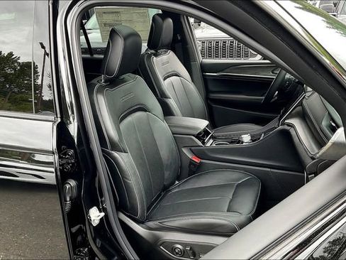 New 2025 Jeep Grand Cherokee L Overland image 27