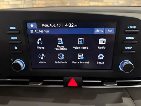 New 2026 Hyundai Elantra SE FWD image 21