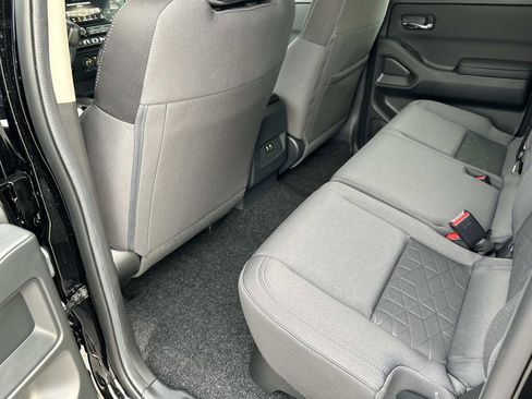 New 2026 Nissan Frontier SV w/ Tow Package AWD/4WD image 19