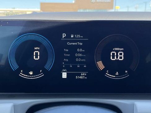 Certified 2025 Hyundai Tucson SEL AWD/4WD image 35
