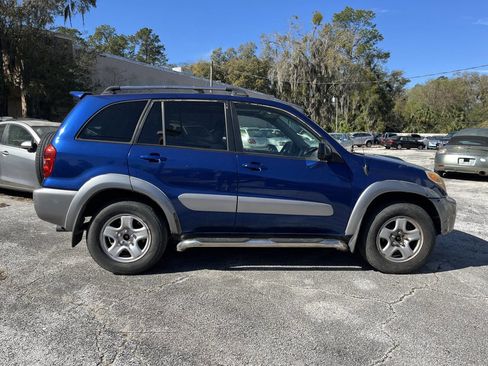 Used 2004 Toyota RAV4 4WD image 8