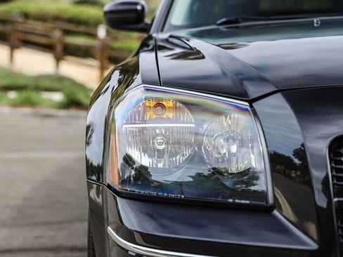 Used 2006 Dodge Magnum SRT8 w/ SRT Option Group III RWD image 11
