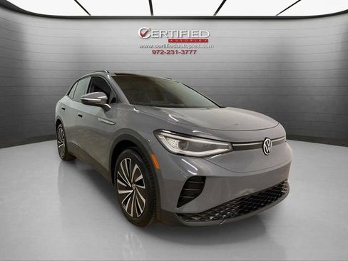 Used 2024 Volkswagen ID.4 S image 3