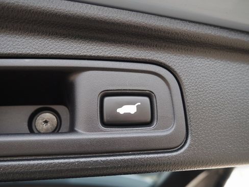 Used 2022 Honda Pilot TrailSport image 40