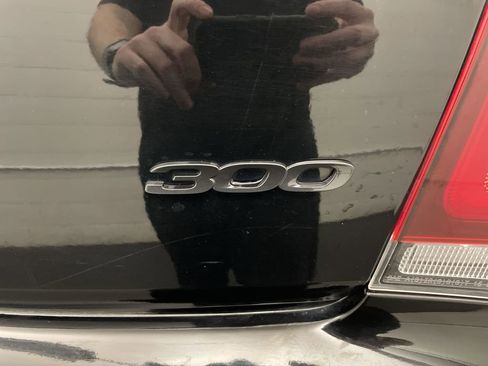 Used 2023 Chrysler 300 Touring L w/ Popular Equipment Group image 24