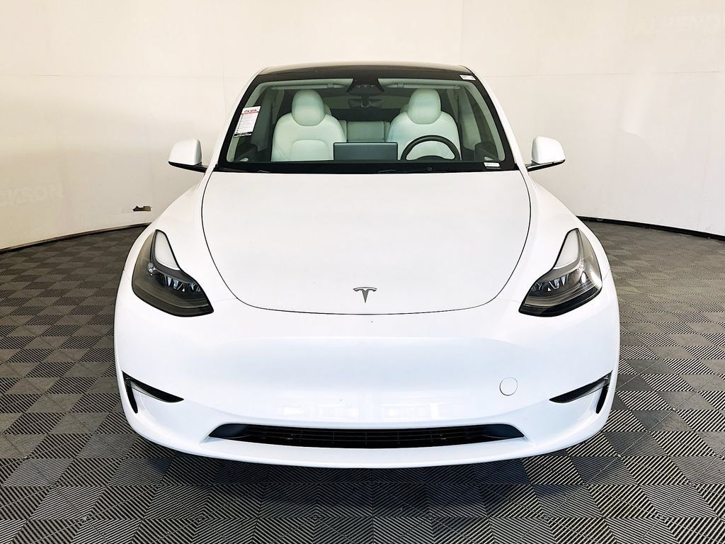 Used 2024 Tesla Model Y Long Range AWD/4WD image 7