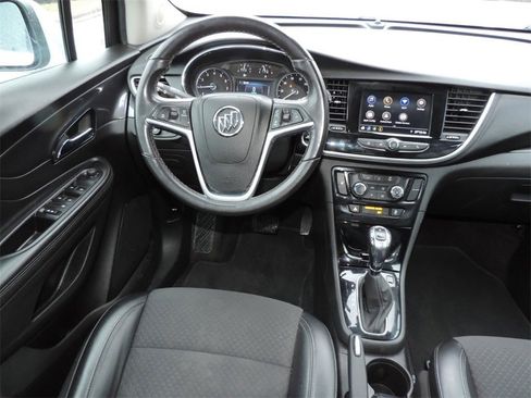 Certified 2022 Buick Encore Preferred w/ Safety Package image 17