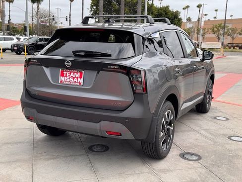 New 2026 Nissan Kicks SV AWD/4WD image 8