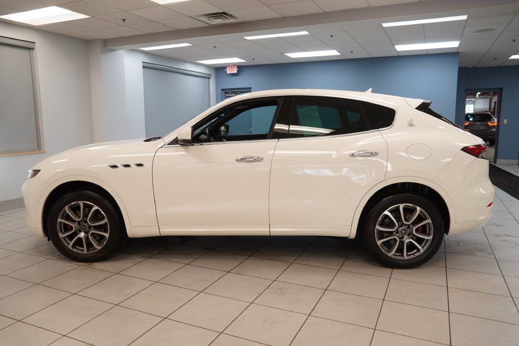 Used 2021 Maserati Levante AWD/4WD image 2