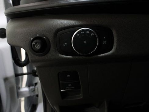 New 2026 Ford Transit 250 148 Medium Roof w/ Load Area Protection Package image 5