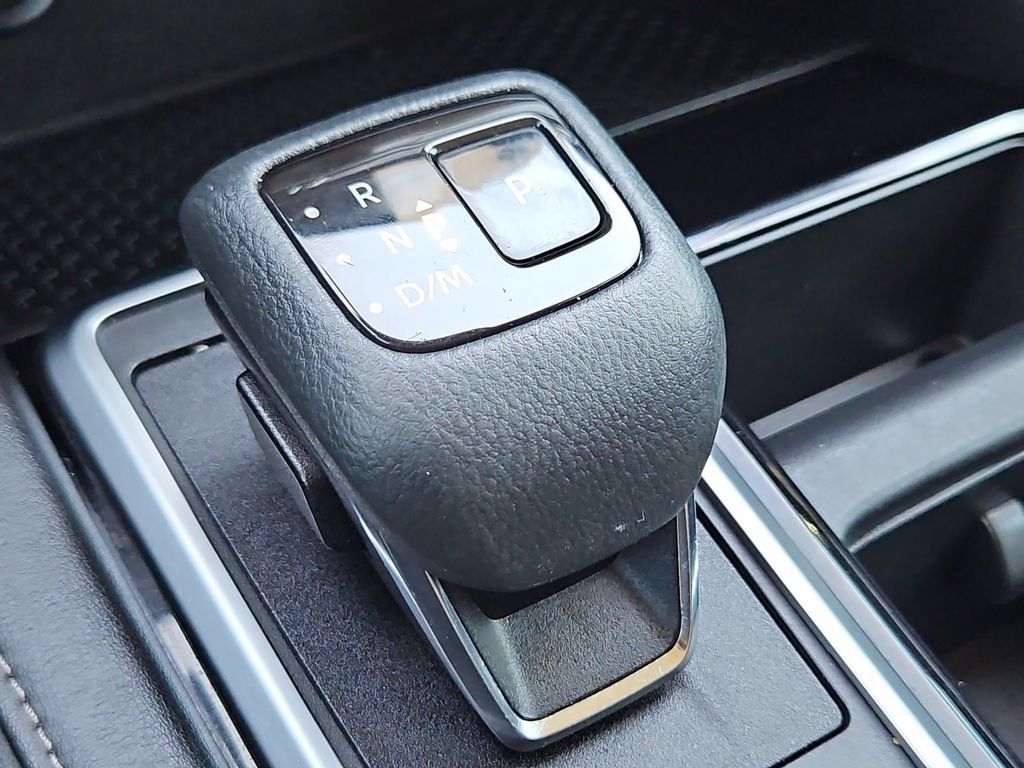 Used 2022 Nissan Pathfinder SV FWD image 20