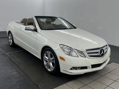 Used 2011 Mercedes-Benz E 350 Cabriolet image 40