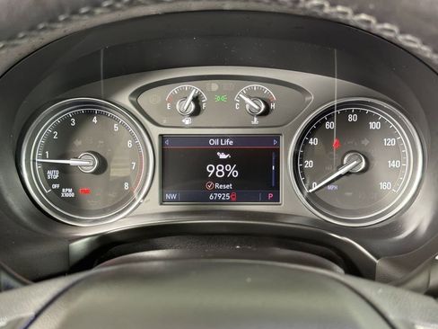 Certified 2021 Buick Enclave Essence w/ Sound and Sites Package image 28