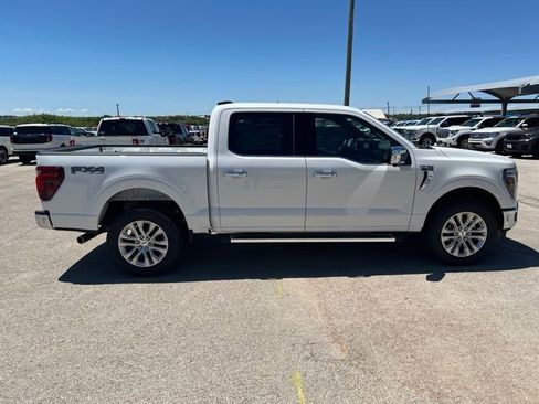 New 2025 Ford F150 Lariat w/ Equipment Group 501A Mid image 9