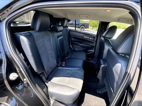 Used 2025 Mitsubishi Eclipse Cross SE AWD/4WD image 27