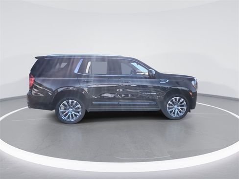 Used 2022 GMC Yukon Denali image 9