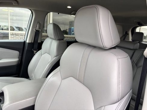 Used 2023 Honda Pilot EX-L image 12