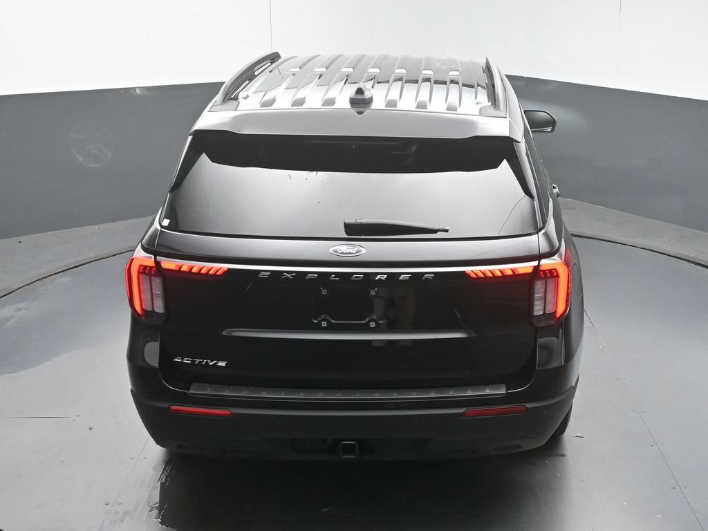 Used 2025 Ford Explorer Active RWD image 45