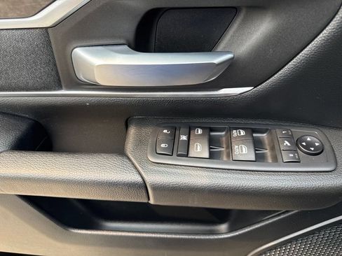 Used 2020 RAM 1500 Big Horn AWD/4WD image 20