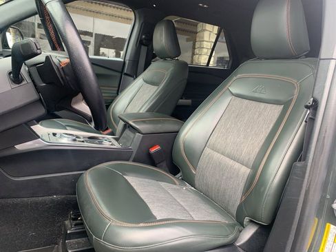 Used 2022 Ford Explorer Timberline image 10