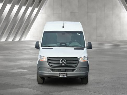 Used 2026 Mercedes-Benz Sprinter 2500 image 9