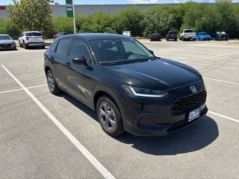 Used 2027 Honda HR-V LX image 7