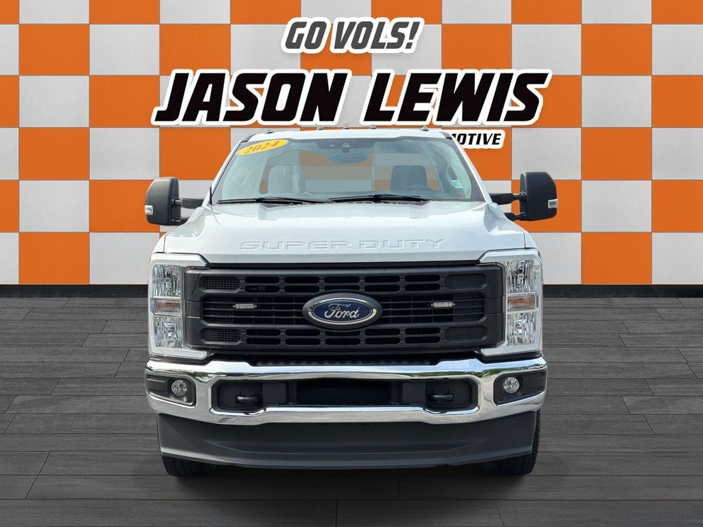 Used 2024 Ford F250 XL w/ FX4 Off-Road Package AWD/4WD image 8
