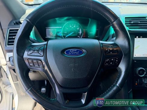Used 2019 Ford Explorer XLT w/ Equipment Group 202A FWD image 23