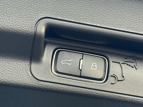 New 2026 Ford Explorer ST-Line w/ ST-Line Street Pack image 5