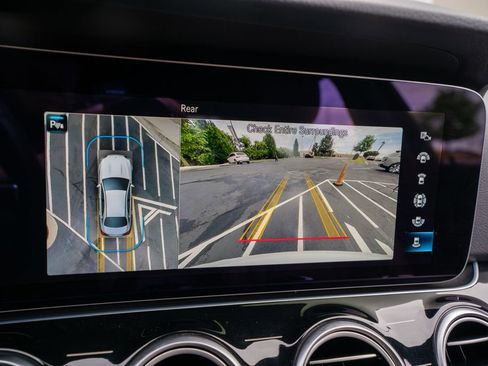 Used 2021 Mercedes-Benz E 350 Sedan image 39