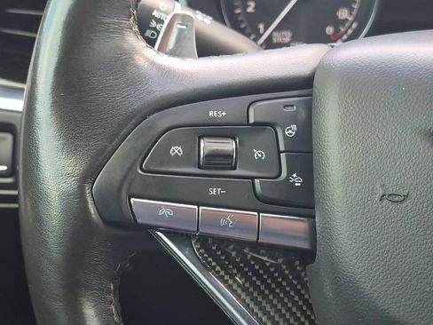 Used 2023 Cadillac XT6 Sport w/ Technology Package AWD/4WD image 26