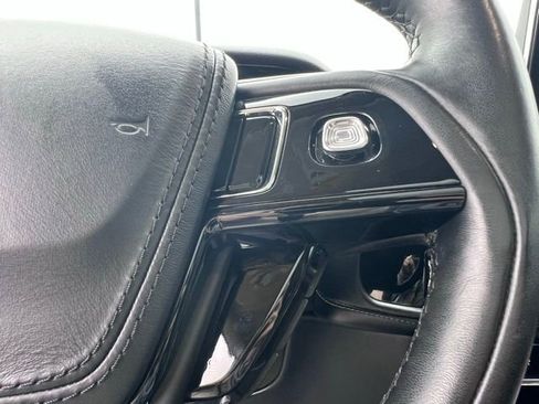 Used 2020 Lincoln Aviator Grand Touring w/ Equipment Group 302A AWD/4WD image 17