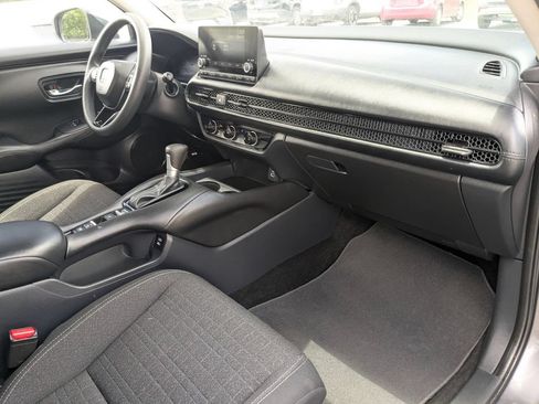 Used 2025 Honda HR-V LX image 26