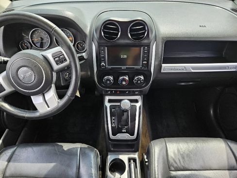 Used 2017 Jeep Compass High Altitude AWD/4WD image 14
