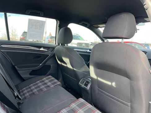 Used 2017 Volkswagen GTI Autobahn image 19