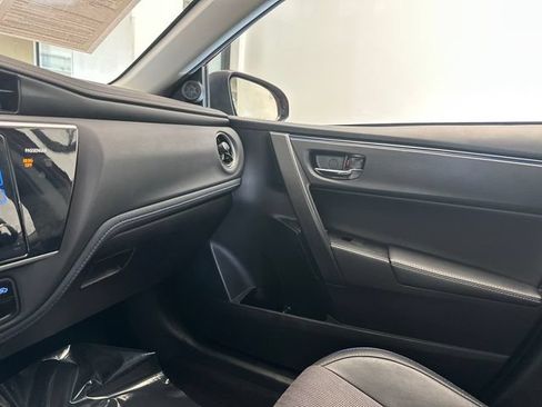 Used 2017 Toyota Corolla SE w/ Carpet Mat Package (TMS) FWD image 20