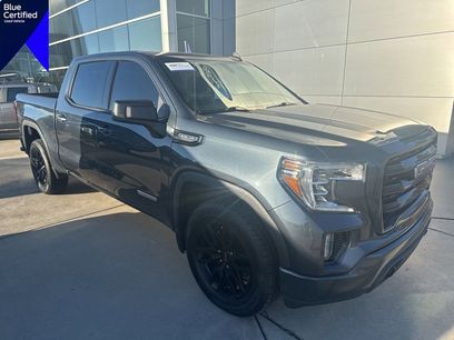 Used 2020 GMC Sierra 1500 Elevation w/ Elevation Convenience Package