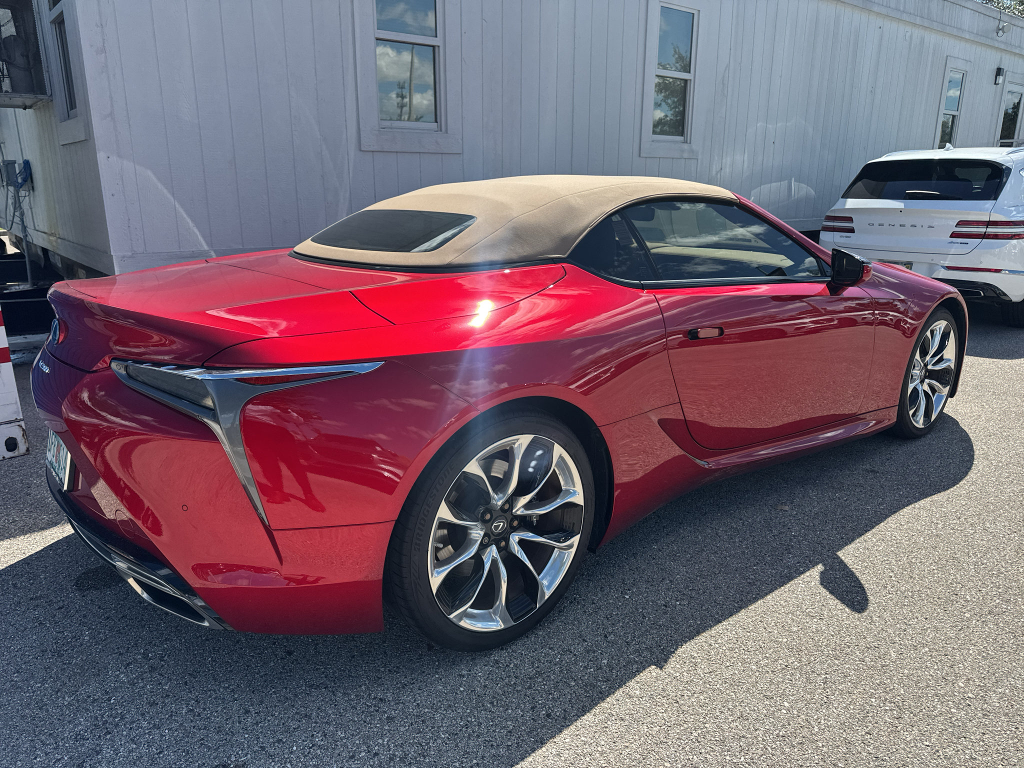 Used 2022 Lexus LC 500 Convertible w/ Touring Package RWD image 4