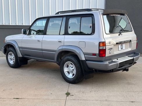 Used 1996 Toyota Land Cruiser image 16